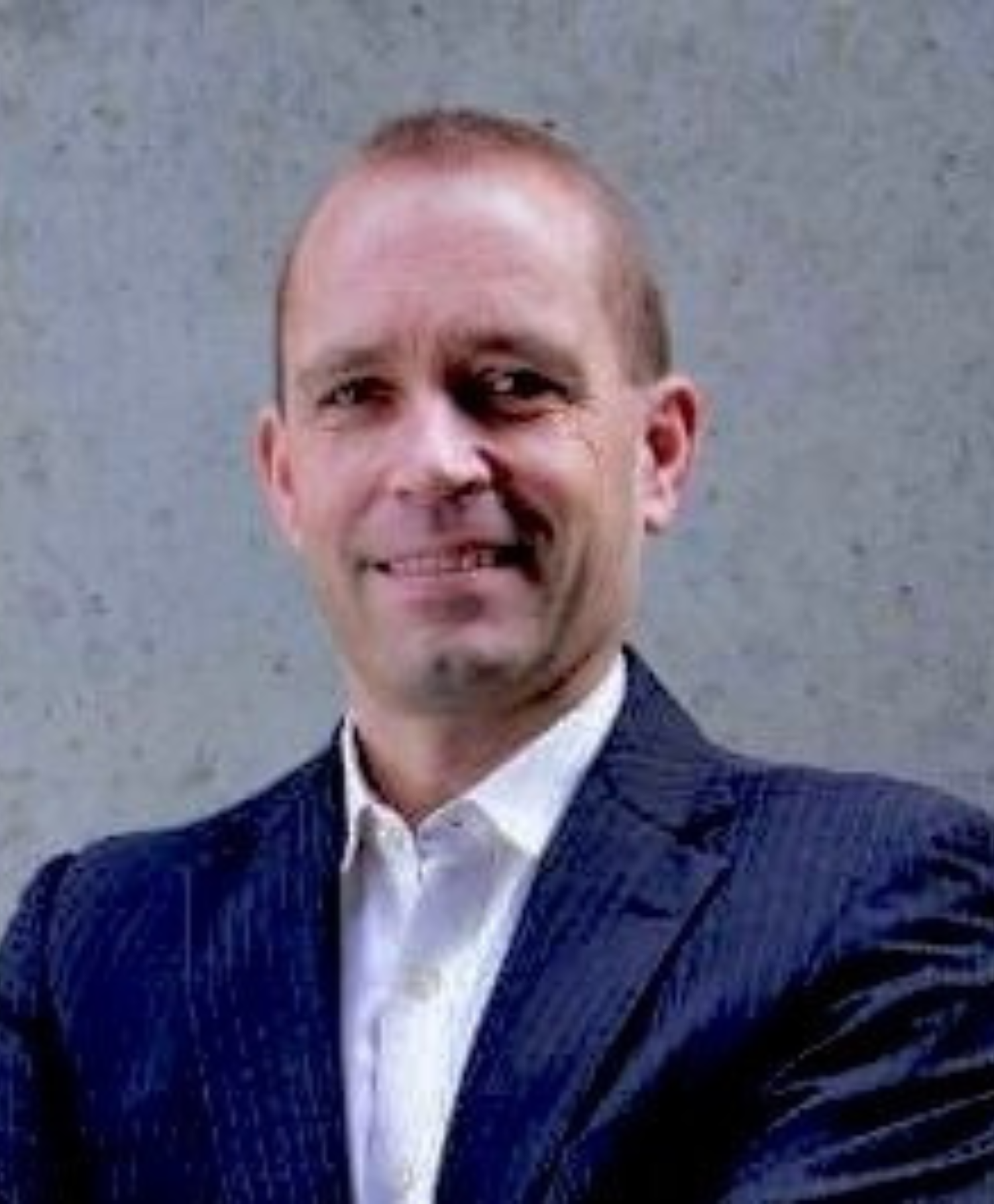 Jonathan Hind